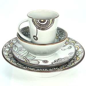 Threshold VERMILLION Stoneware 4 Pc Set Mug Bowl Salad Dinner Plate Replacements